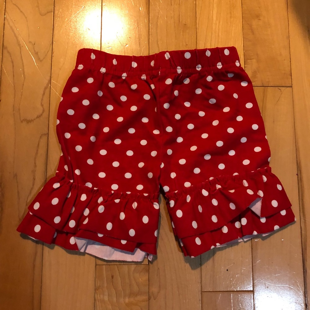 Boutique ruffle shorts. NWOT. Multiples